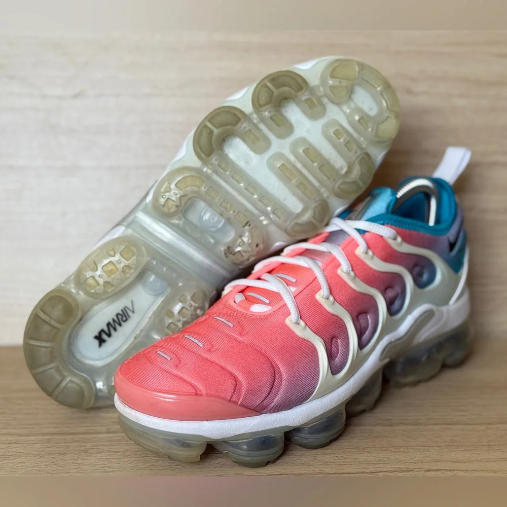 Nike Air Vapormax Plus Lava Glow